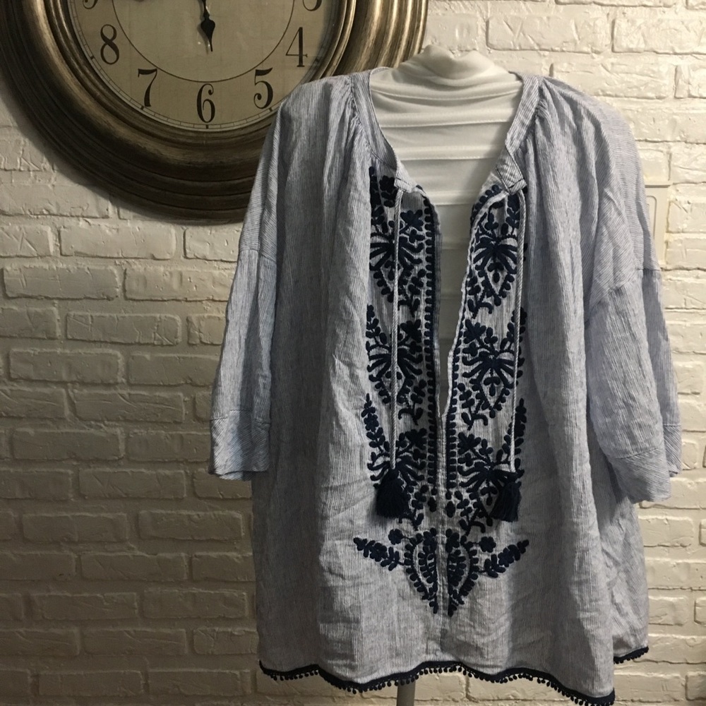 Victoria’s Secret boho chic navy and white blouse